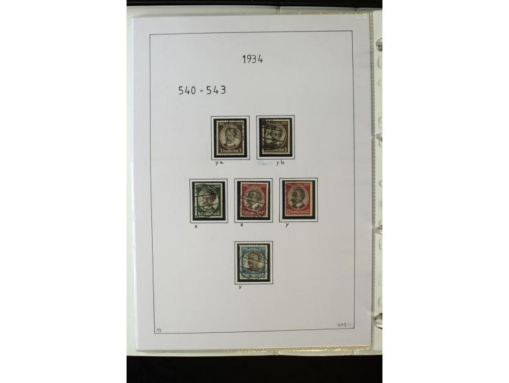 1923/45, gestempelte kpl. Sammlung mit u.a. Mi.-Nr. 346y, 356Xx, 357Xx, 393Y, 398X, 399X (Firmenlochung), 452b, Bl.2 (fleckig