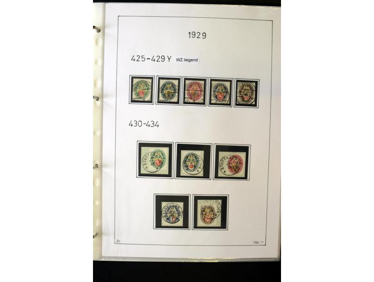 1923/45, gestempelte kpl. Sammlung mit u.a. Mi.-Nr. 346y, 356Xx, 357Xx, 393Y, 398X, 399X (Firmenlochung), 452b, Bl.2 (fleckig