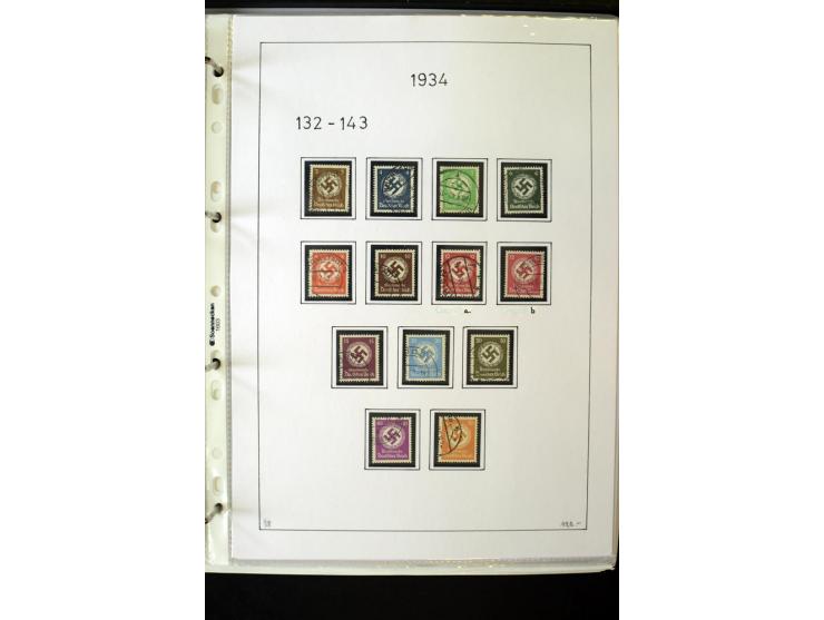 1923/45, gestempelte kpl. Sammlung mit u.a. Mi.-Nr. 346y, 356Xx, 357Xx, 393Y, 398X, 399X (Firmenlochung), 452b, Bl.2 (fleckig