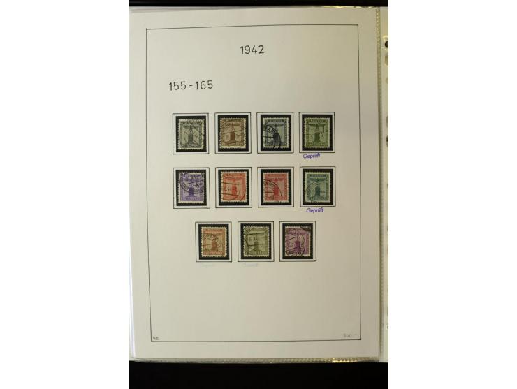 1923/45, gestempelte kpl. Sammlung mit u.a. Mi.-Nr. 346y, 356Xx, 357Xx, 393Y, 398X, 399X (Firmenlochung), 452b, Bl.2 (fleckig