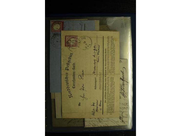 1872/75, ca. 280 Briefen, Karten und Ganzsachen, dabei viele interessante Belege, u.a. Mehrfachfrankaturen, Einheiten bis zum