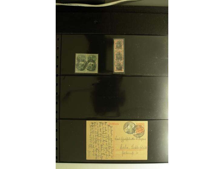 1920, Stempelsammlung auf losen Marken, Briefstücken und 28 Briefen, Karten und Ganzsachen, Postanweisungen und Paketkarte, d