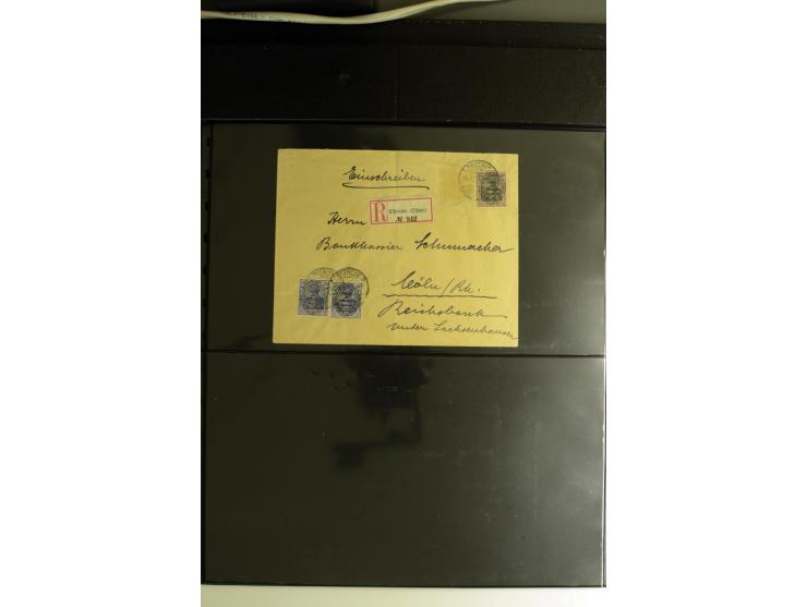 1920, Stempelsammlung auf losen Marken, Briefstücken und 28 Briefen, Karten und Ganzsachen, Postanweisungen und Paketkarte, d