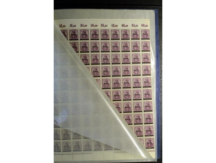 1920, postfrischer Bestand ex Mi.-Nr. 1-15, dabei Bogen, Bogenteile und Einheiten, u.a. Mi.-Nr. 12bII Bogen, Fototattest Brau