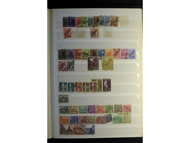 1875/1990, postfrische, ungebrauchte und gestempelte Sammlung, dabei besonders Dt. Reich, Bizone, Bund (mit Posthorn) und Ber