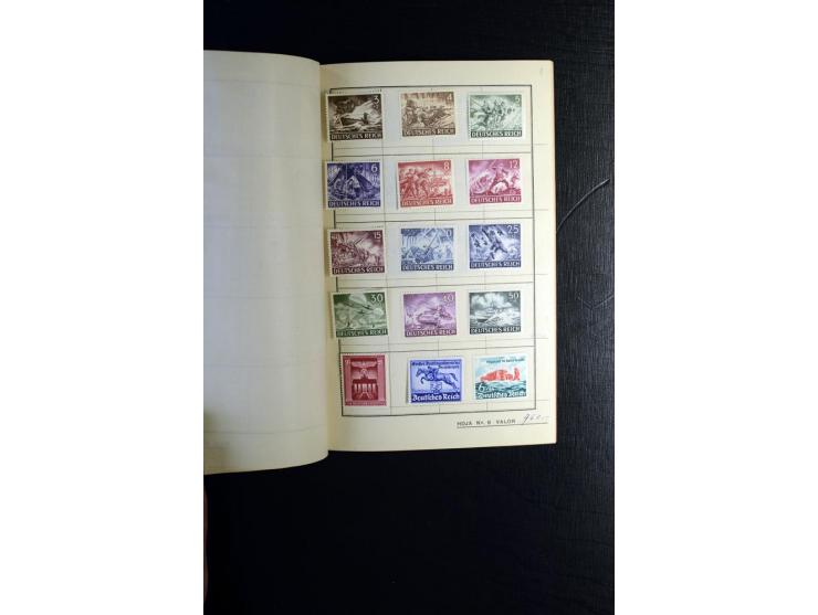 1900/55, postfrischer, ungebrauchter und gestempelter Posten mit vielen guten Werten und Sätzen, dabei u.a. Bund Posthorn pos