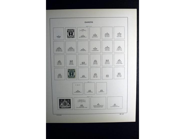1900/55, postfrischer, ungebrauchter und gestempelter Posten mit vielen guten Werten und Sätzen, dabei u.a. Bund Posthorn pos