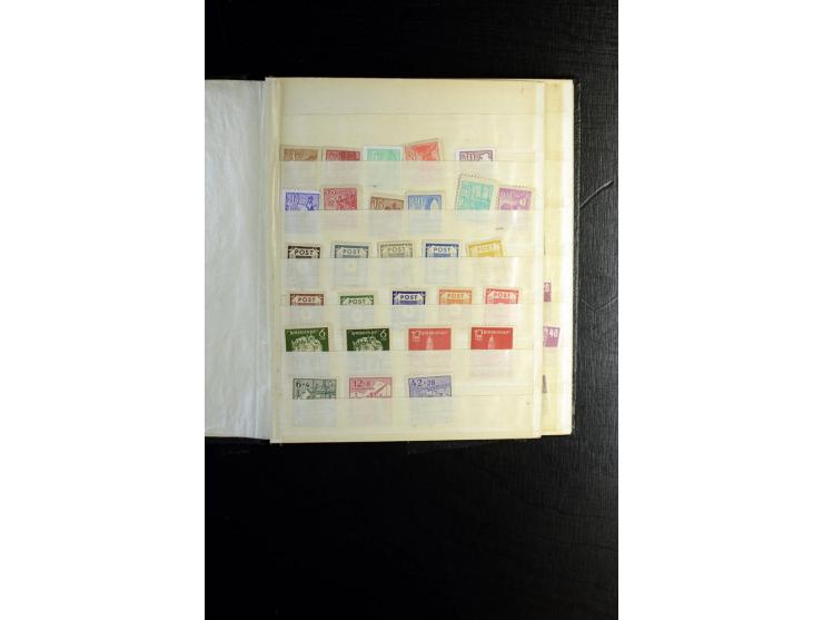 1900/55, postfrischer, ungebrauchter und gestempelter Posten mit vielen guten Werten und Sätzen, dabei u.a. Bund Posthorn pos