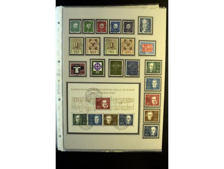 1945/90, gestempelte Sammlung, dabei SBZ mit guten Blockausgaben, DDR mit besseren, Berlin in den Hauptnummern komplett, dabe
