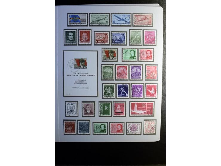 1945/90, gestempelte Sammlung, dabei SBZ mit guten Blockausgaben, DDR mit besseren, Berlin in den Hauptnummern komplett, dabe