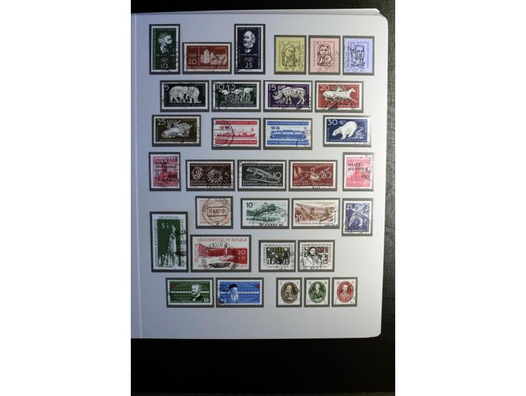 1945/90, gestempelte Sammlung, dabei SBZ mit guten Blockausgaben, DDR mit besseren, Berlin in den Hauptnummern komplett, dabe