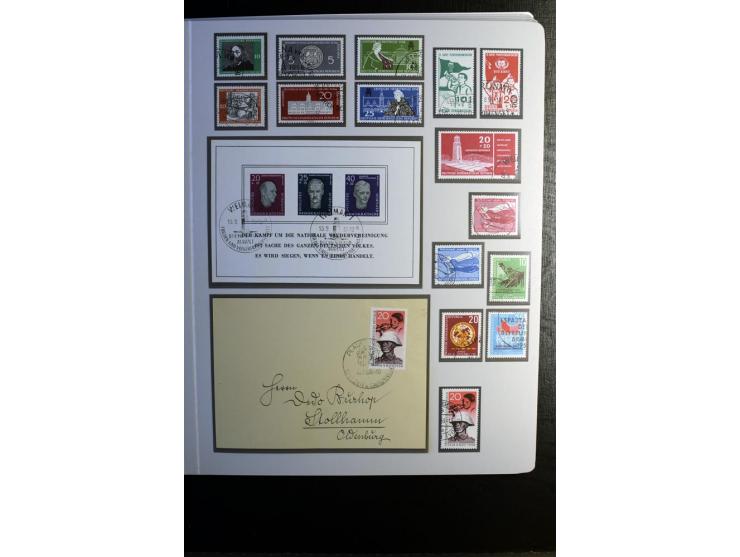 1945/90, gestempelte Sammlung, dabei SBZ mit guten Blockausgaben, DDR mit besseren, Berlin in den Hauptnummern komplett, dabe