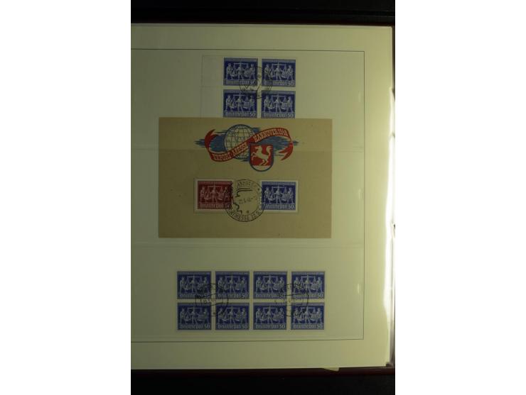 1945/48, gestempelte Sammlung mit Ganzstücken aufgelockert, dabei unverausgabte Band/Netz kpl. (meist Stempel München), sign.