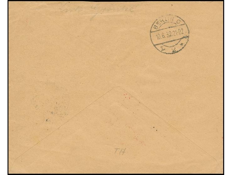 1932, Flugpostausgabe 1924 20 Pfg. im senkrechten 3er-Streifen mit zusätzlicher schräger Zähnung im Oberrand als portogerecht