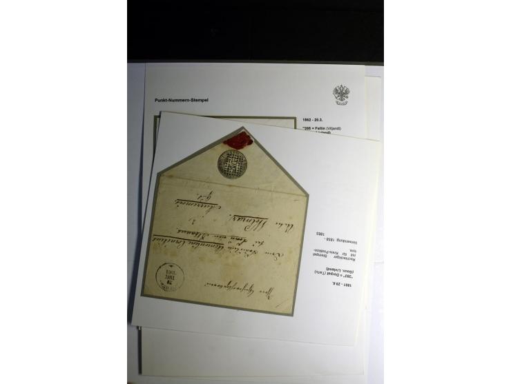 PUNKT-NUMMERNSTEMPEL: Interessante Sammlung von 11 Faltbriefen und Ganzsachen, dabei Gouvernements- und Kreispostämter, Posts