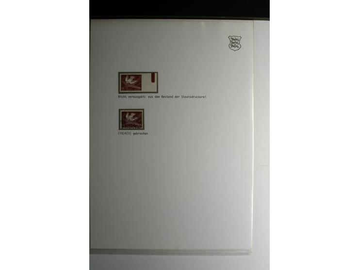 1918/40, sehr schöne vierbändige Sammlung mit Farben, Einheiten, Plattenfehler, Zwischenstegpaaren, Mi.-Nr. 10K, gute Flugpos