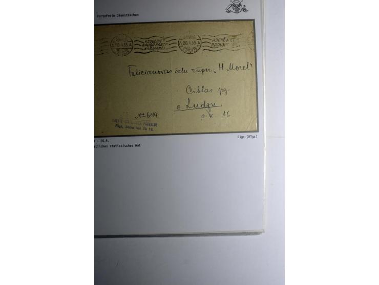 BESONDERHEITEN: 1919/40, interessante Sammlung, dabei zwei Karten mit Barfrankatur, über 20 portofreie Dienstbriefe mit teils