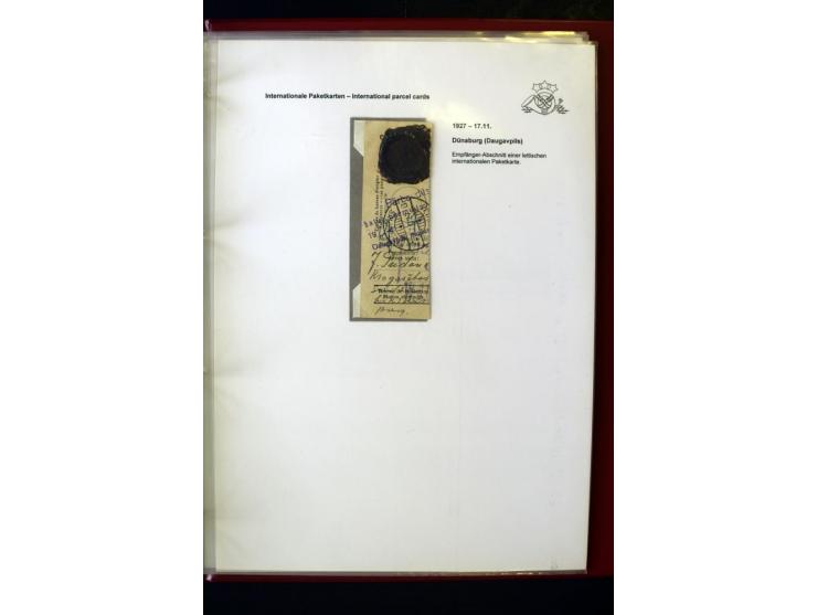 PAKETKARTEN: 1922/41, über 40 Paketkarten, teilweise mit komplettem Kupon, dabei verschiedene Typen, Papierfarben, außerdem P