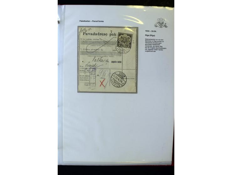PAKETKARTEN: 1922/41, über 40 Paketkarten, teilweise mit komplettem Kupon, dabei verschiedene Typen, Papierfarben, außerdem P