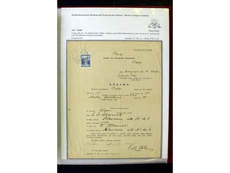 POSTFORMULARE: 1919/40, umfangreiche Sammlung von über 80 Ganzstücken, dabei "Au Bureau des Postes", Umschläge des Postscheck