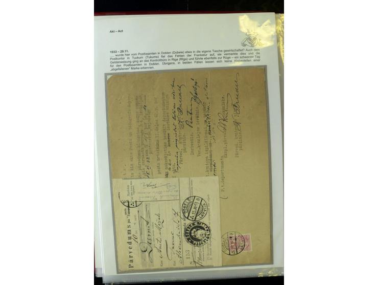 POSTFORMULARE: 1919/40, umfangreiche Sammlung von über 80 Ganzstücken, dabei "Au Bureau des Postes", Umschläge des Postscheck