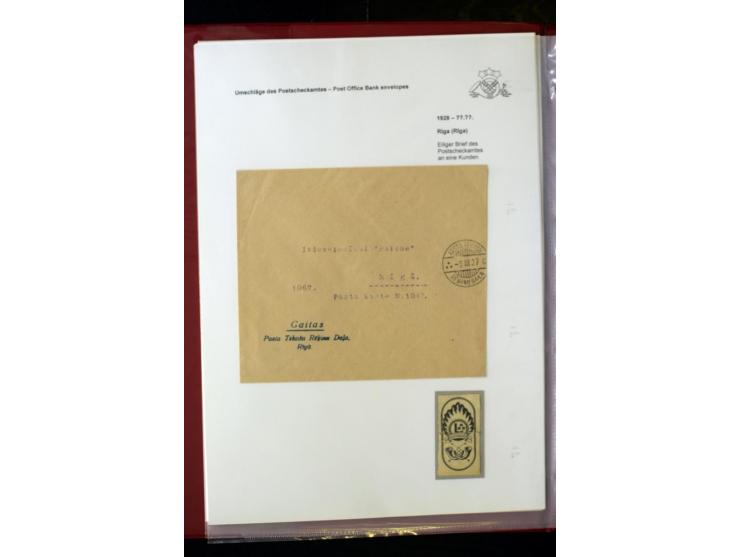 POSTFORMULARE: 1919/40, umfangreiche Sammlung von über 80 Ganzstücken, dabei "Au Bureau des Postes", Umschläge des Postscheck
