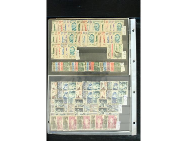 1849/2005, postfrischer, ungebrauchter und gestempelter Bestand mit u.a. Mi.-Nr. 220-21, 239, 248 (H-Blatt), 305-11, 321 (2),