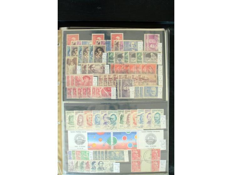 1849/2005, postfrischer, ungebrauchter und gestempelter Bestand mit u.a. Mi.-Nr. 220-21, 239, 248 (H-Blatt), 305-11, 321 (2),