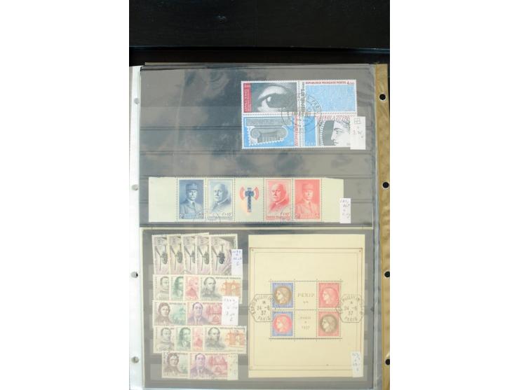 1849/2005, postfrischer, ungebrauchter und gestempelter Bestand mit u.a. Mi.-Nr. 220-21, 239, 248 (H-Blatt), 305-11, 321 (2),