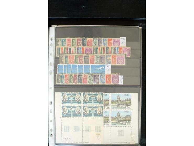 1849/2005, postfrischer, ungebrauchter und gestempelter Bestand mit u.a. Mi.-Nr. 220-21, 239, 248 (H-Blatt), 305-11, 321 (2),