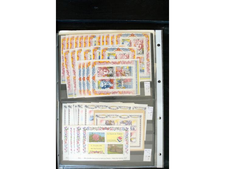 1849/2005, postfrischer, ungebrauchter und gestempelter Bestand mit u.a. Mi.-Nr. 220-21, 239, 248 (H-Blatt), 305-11, 321 (2),
