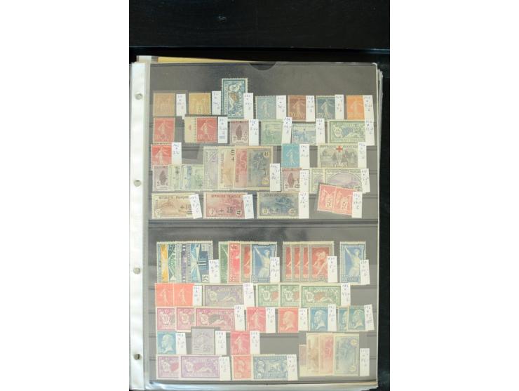1849/2005, postfrischer, ungebrauchter und gestempelter Bestand mit u.a. Mi.-Nr. 220-21, 239, 248 (H-Blatt), 305-11, 321 (2),