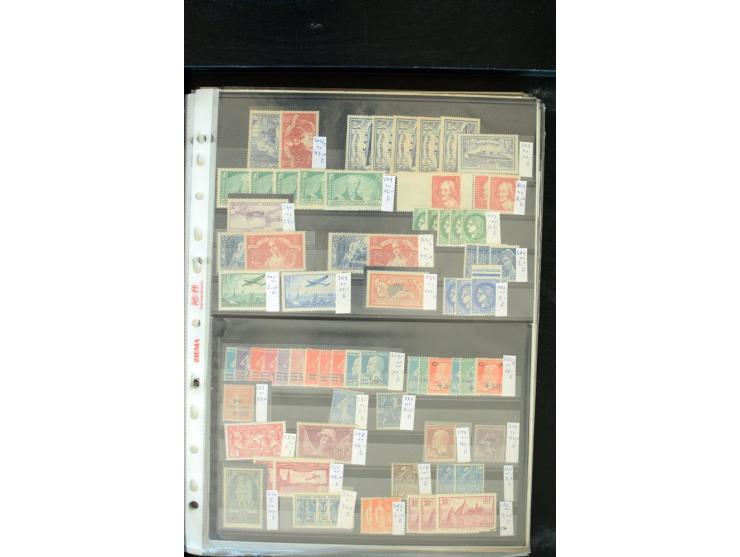 1849/2005, postfrischer, ungebrauchter und gestempelter Bestand mit u.a. Mi.-Nr. 220-21, 239, 248 (H-Blatt), 305-11, 321 (2),