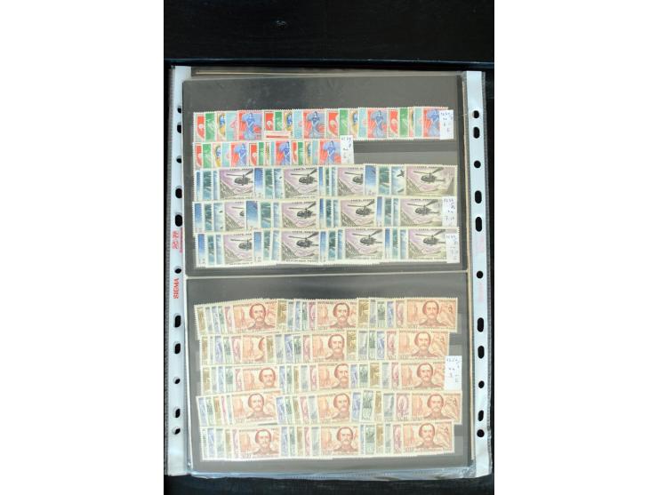 1849/2005, postfrischer, ungebrauchter und gestempelter Bestand mit u.a. Mi.-Nr. 220-21, 239, 248 (H-Blatt), 305-11, 321 (2),