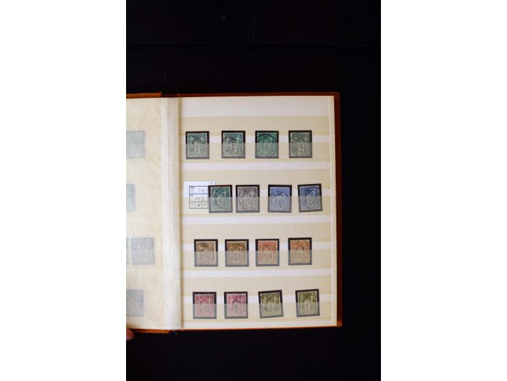 1876/1900, meist gestempelte Sammlung der Allegorie-Ausgaben inkl. einiger Doubletten mit vielen Briefen und Besonderheiten, 