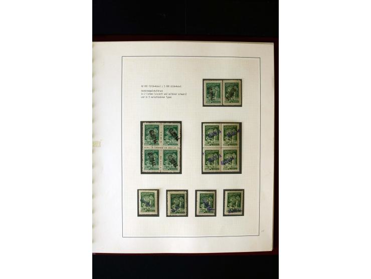 1919/23, 2bändige, ausstellungsmäßig aufgezogene Spezialsammlung, dabei die Markenausgaben sehr reichhaltig ungebraucht und g