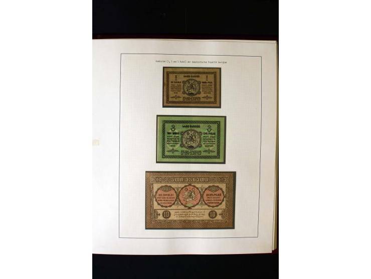 1919/23, 2bändige, ausstellungsmäßig aufgezogene Spezialsammlung, dabei die Markenausgaben sehr reichhaltig ungebraucht und g