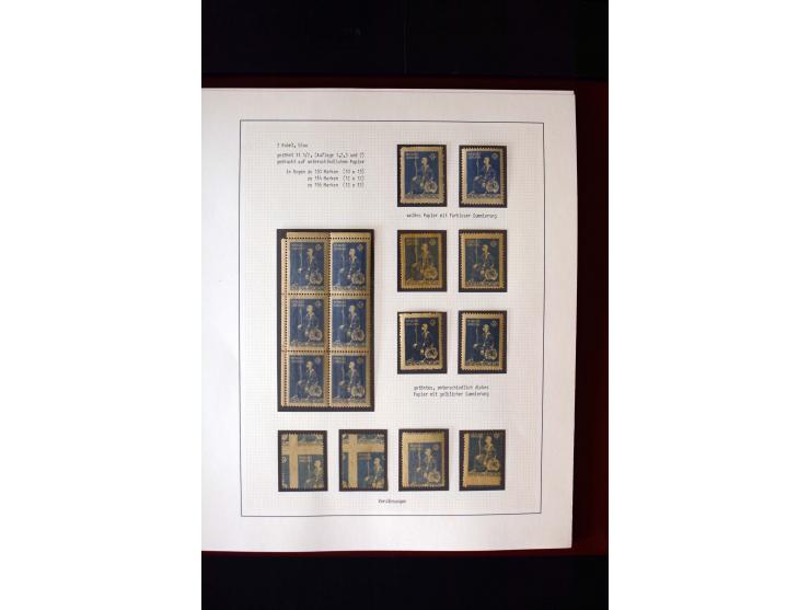 1919/23, 2bändige, ausstellungsmäßig aufgezogene Spezialsammlung, dabei die Markenausgaben sehr reichhaltig ungebraucht und g