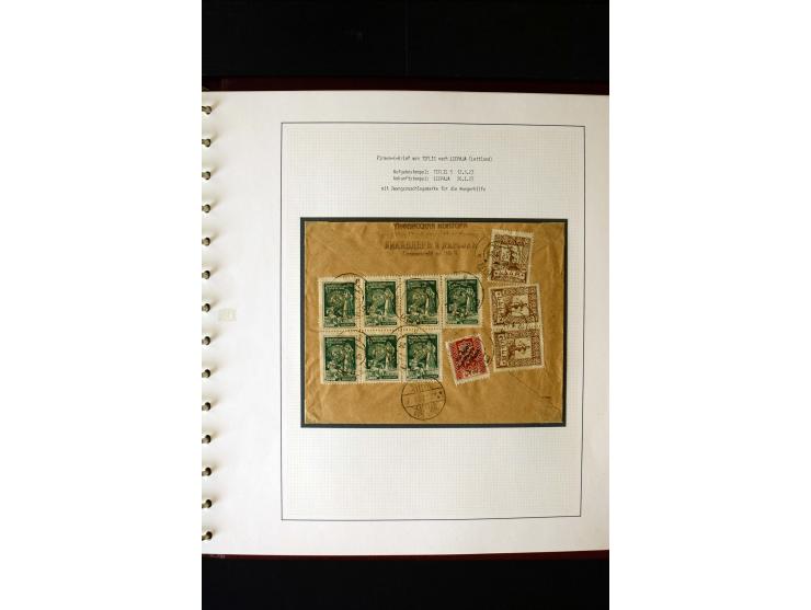 1919/23, 2bändige, ausstellungsmäßig aufgezogene Spezialsammlung, dabei die Markenausgaben sehr reichhaltig ungebraucht und g