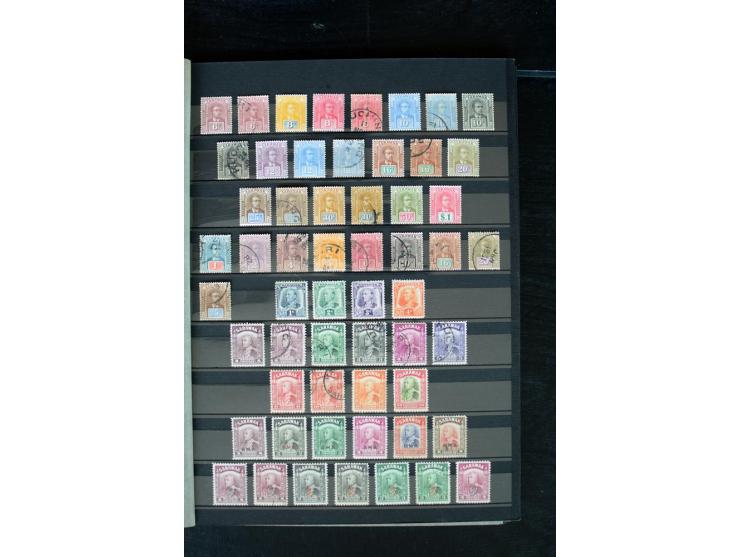 1854/1984 (ca.), postfrische, ungebrauchte und gestempelte Sammlung, dabei schöner Teil Hongkong, Indien mit Feudalstaaten un