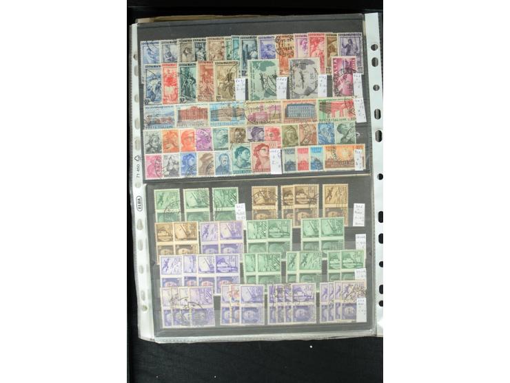 1861/2002, postfrischer, ungebrauchter und gestempelter Bestand mit vielen guten Werten und Sätzen, Stempel ohne Obligo; groß