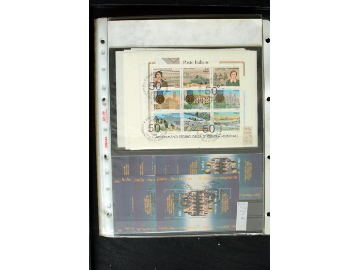 1861/2002, postfrischer, ungebrauchter und gestempelter Bestand mit vielen guten Werten und Sätzen, Stempel ohne Obligo; groß