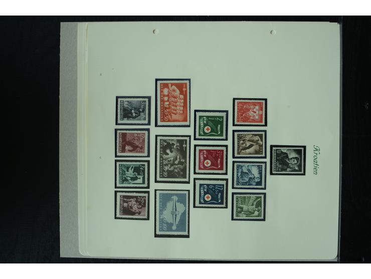 1941/45, postfrische und ungebrauchte Sammlung mit Mi.-Nr. 24-38 (teils kleine Beanstandungen), 170-72 und Bl.8 (bügig), 3 Fo
