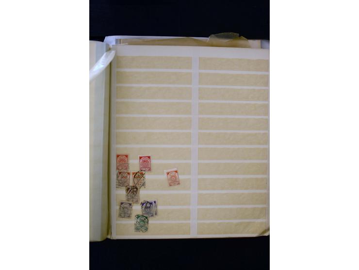 1918/40, umfangreiche ungebrauchte/postfrische und gestempelte Sammlung, teils aufgezogen auf alten Blanko-Blättern und besch