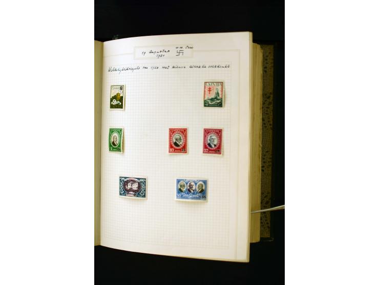 1918/40, umfangreiche ungebrauchte/postfrische und gestempelte Sammlung, teils aufgezogen auf alten Blanko-Blättern und besch