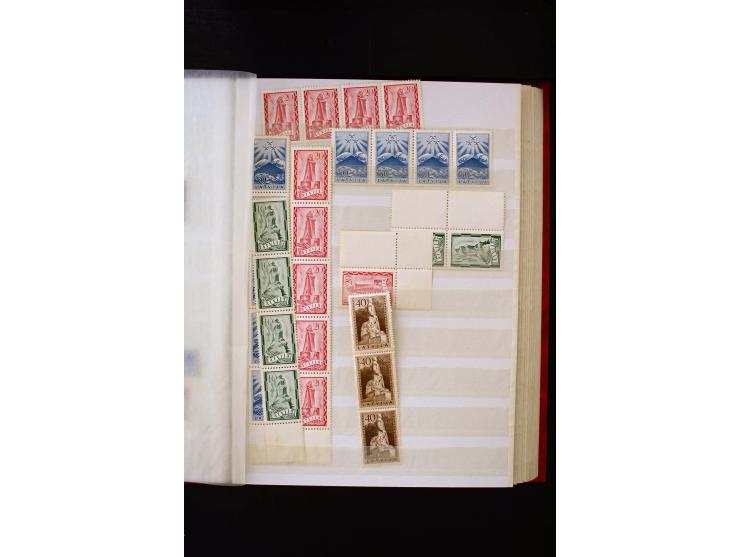 1918/40, umfangreiche ungebrauchte/postfrische und gestempelte Sammlung, teils aufgezogen auf alten Blanko-Blättern und besch