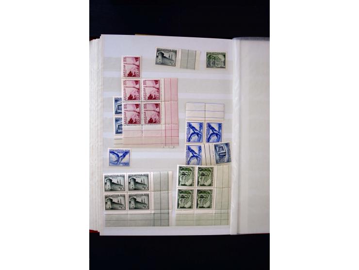 1918/40, umfangreiche ungebrauchte/postfrische und gestempelte Sammlung, teils aufgezogen auf alten Blanko-Blättern und besch