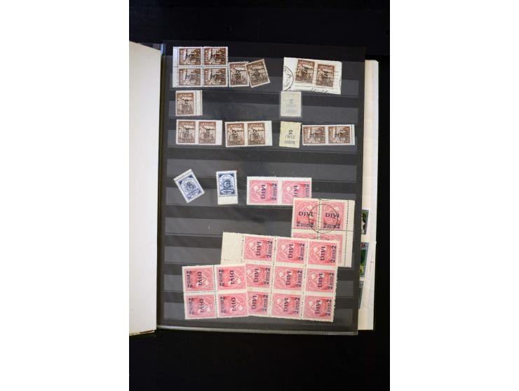 1918/40, umfangreiche ungebrauchte/postfrische und gestempelte Sammlung, teils aufgezogen auf alten Blanko-Blättern und besch