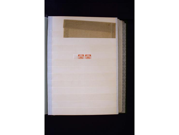 1918/40, umfangreiche ungebrauchte/postfrische und gestempelte Sammlung, teils aufgezogen auf alten Blanko-Blättern und besch
