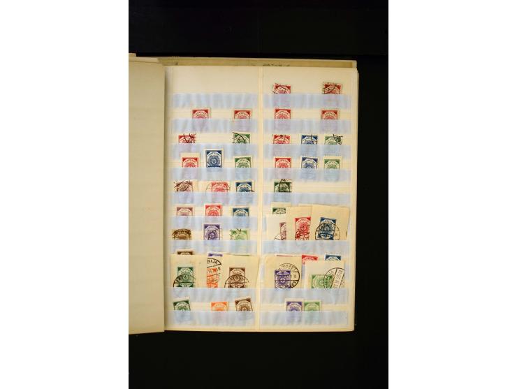 1918/40, umfangreiche ungebrauchte/postfrische und gestempelte Sammlung, teils aufgezogen auf alten Blanko-Blättern und besch